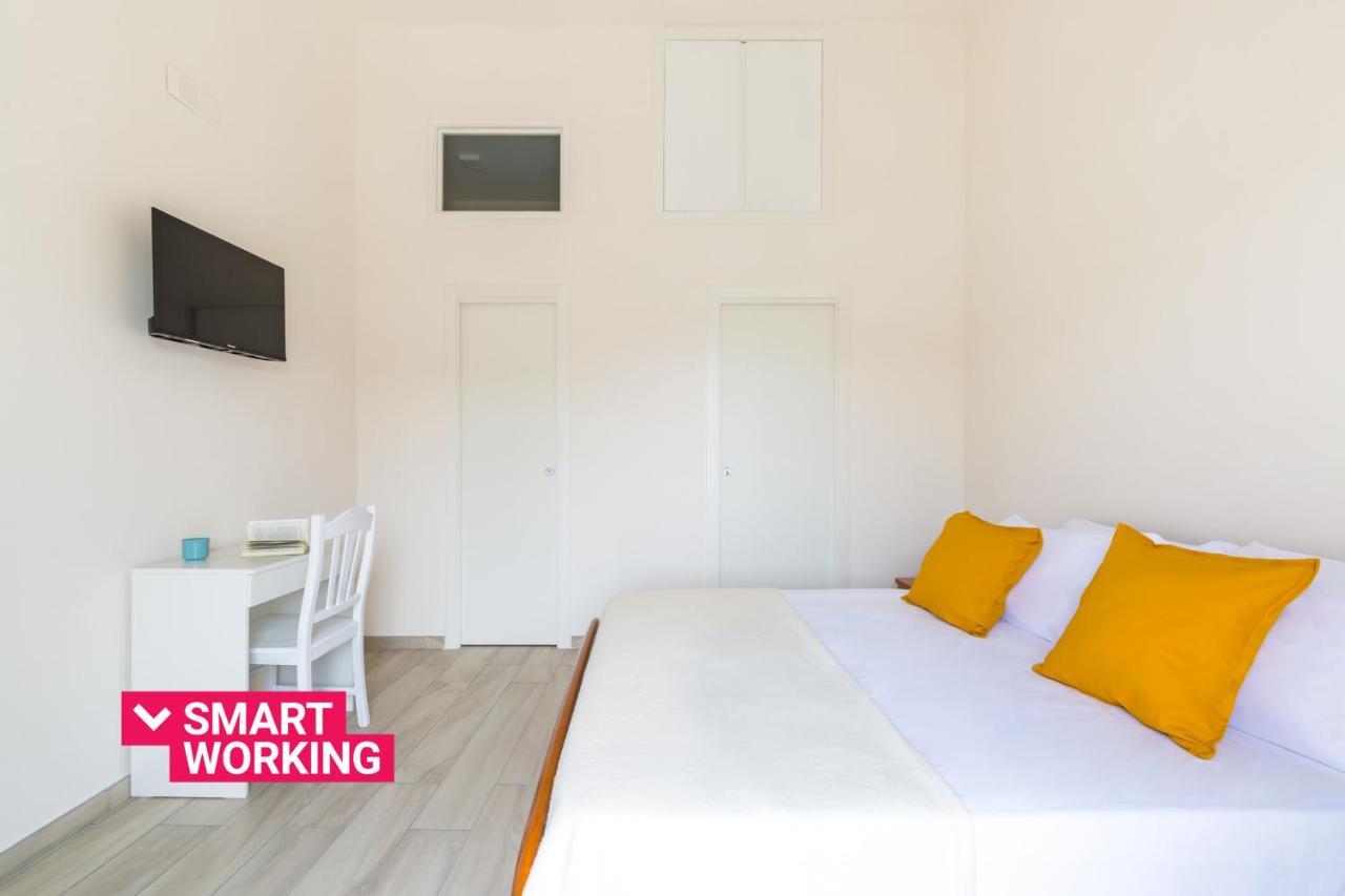 Chiara Modern Apartment By Wonderful Italy 나폴리 외부 사진