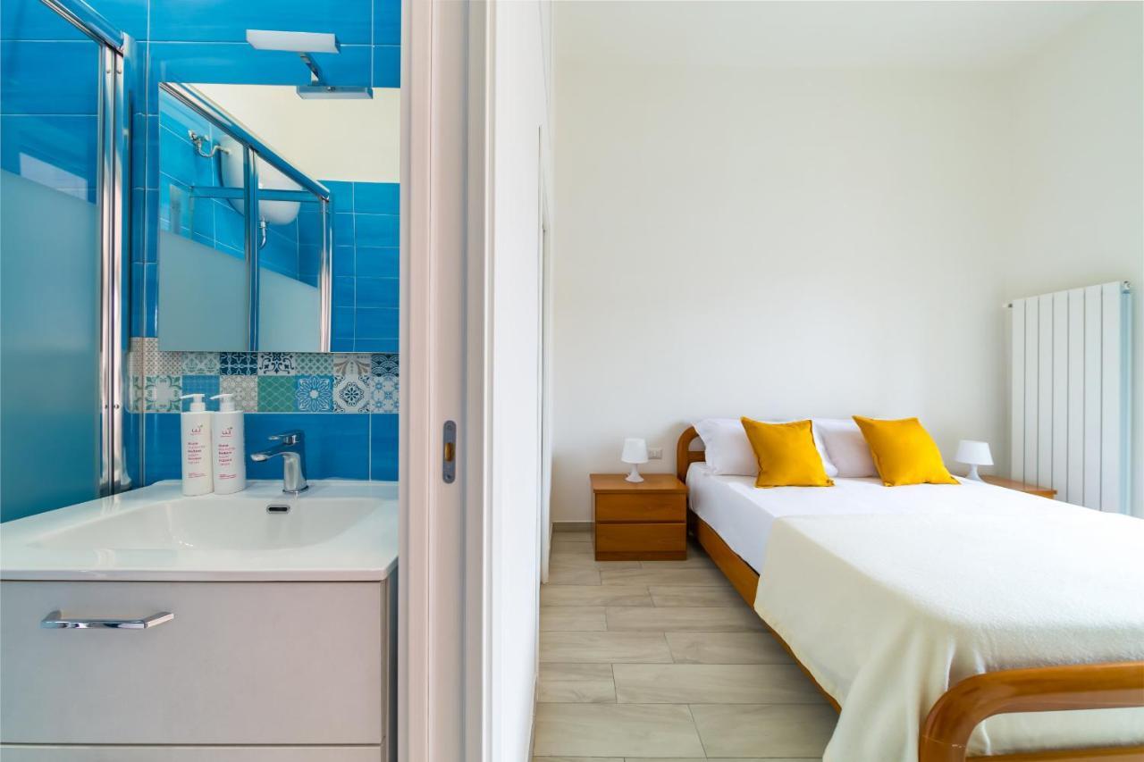 Chiara Modern Apartment By Wonderful Italy 나폴리 외부 사진
